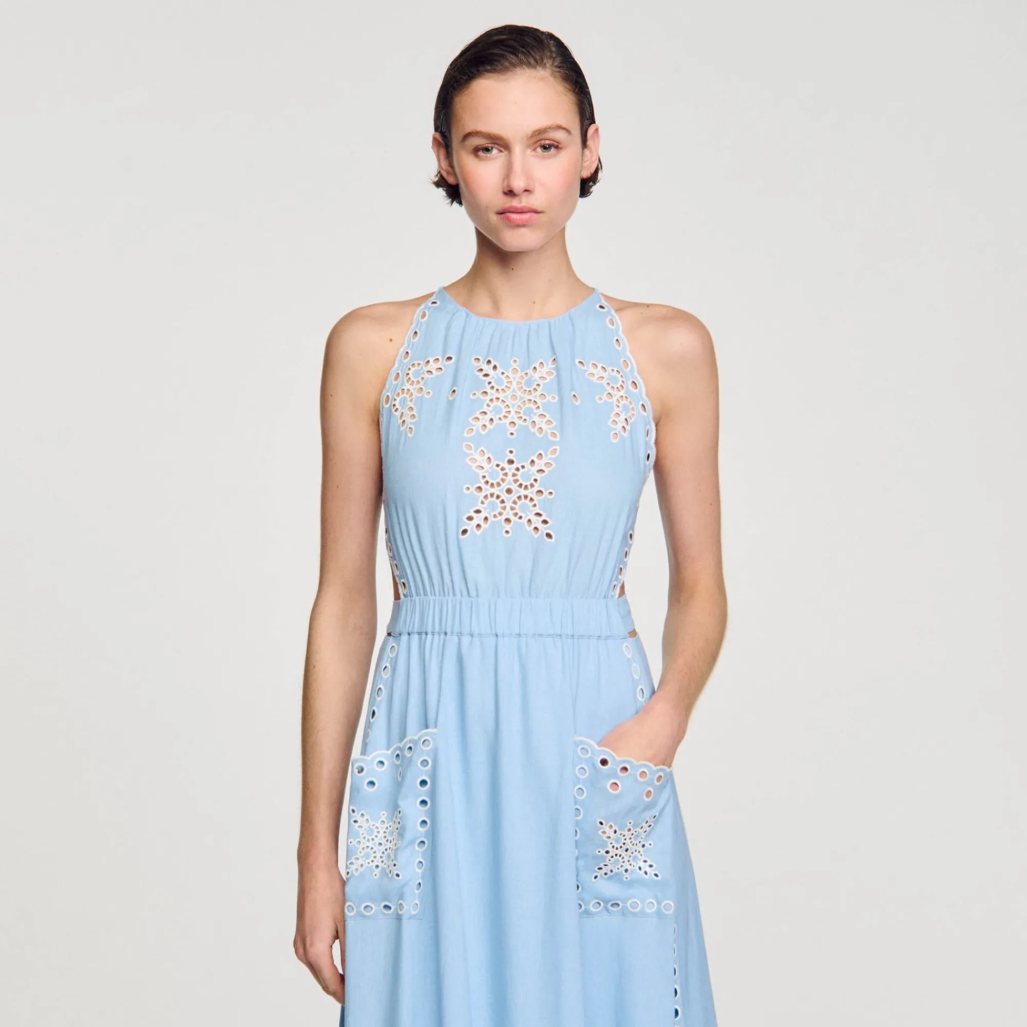 Robes*SANDRO Robe Longue à Broderies Anglaises Bleu Ciel
