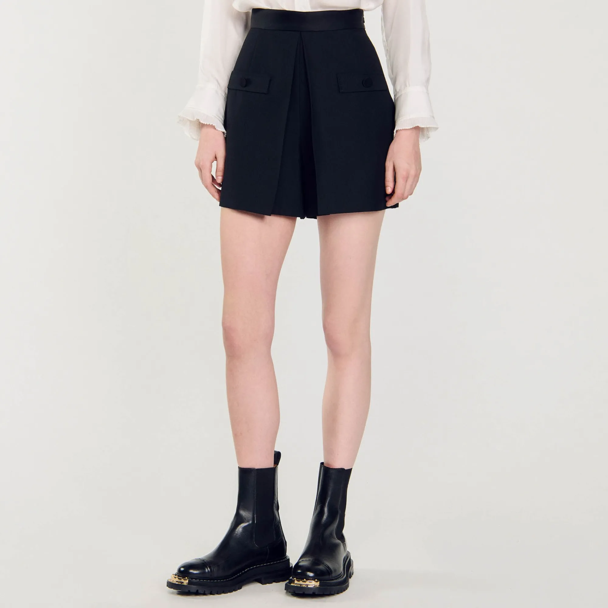 Jupes & Shorts*SANDRO Short Taille Haute Avec Boutons Noir